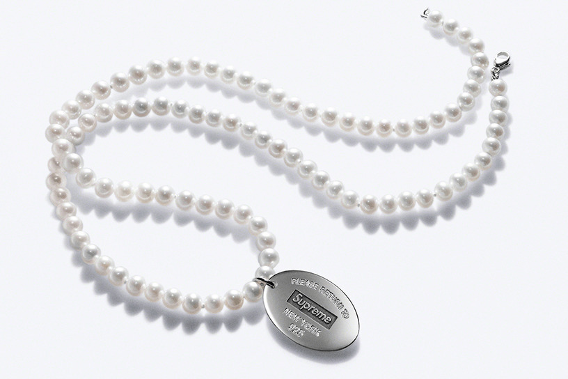 Supreme®/Tiffany & Co. Return to Tiffany Oval Tag Pearl Necklace