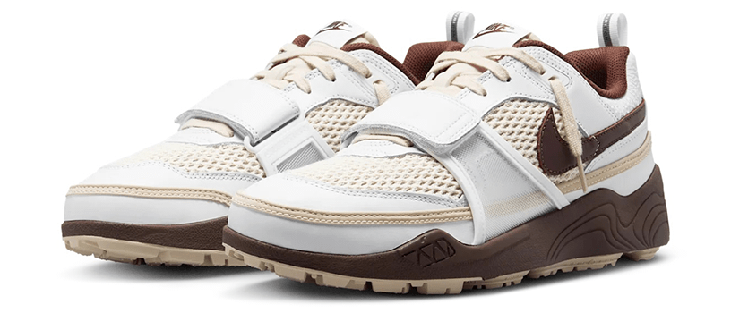 【2025年1月17日（金）】NIKE x TRAVIS SCOTT ZOOM FIELD JAXX “WHITE AND LIGHT CHOCOLATE”